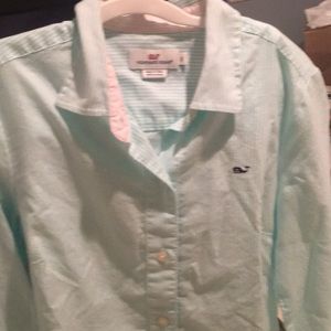 Vineyard vines shirt
